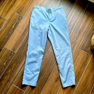 Under armor youth golf pants. Adjustable waist. Size 16. Gray.